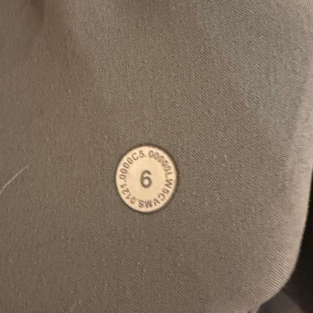 Lululemon Women's Joggers-tracksuits - Picture 5 of 6